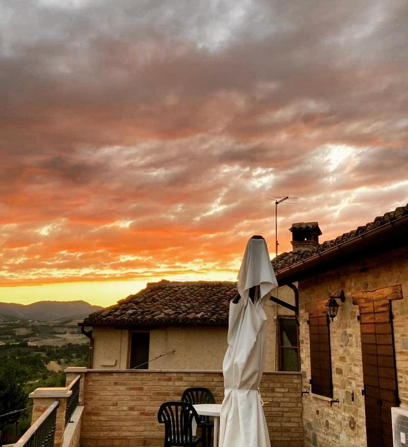 Agriturismo L'Antico Oliveto San Severino Marche Esterno foto
